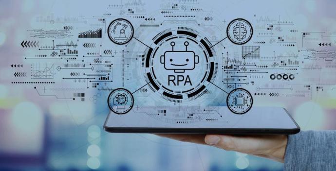 Mind4Machines zapewnia bezpośrednie wsparcie finansowe dla MŚP z sektora produkcyjnego na transformację cyfrową i ekologiczną.